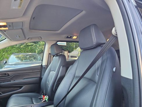 Used 2025 Honda Odyssey EX-L image 25