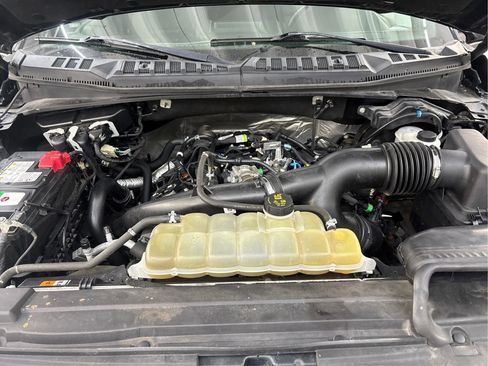 Used 2020 Ford F150 XLT w/ Equipment Group 302A Luxury AWD/4WD image 30