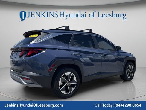 Certified 2025 Hyundai Tucson SEL FWD image 3