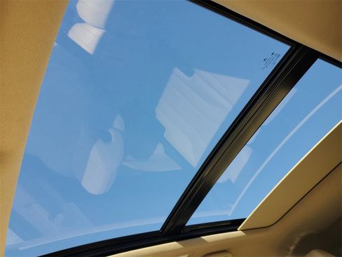 Certified 2024 Acura MDX FWD w/ Technology Package image 33