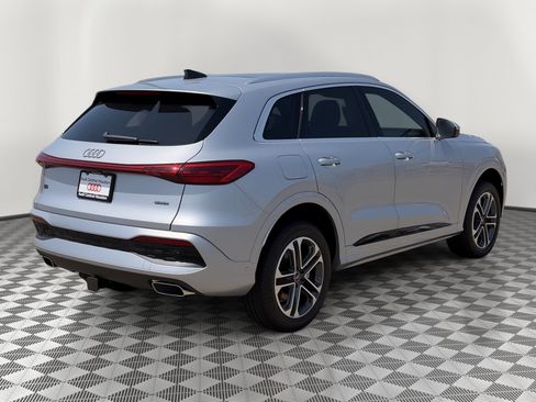New 2026 Audi Q5 Premium AWD/4WD image 9