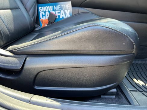 Used 2024 Hyundai Elantra Limited FWD image 54