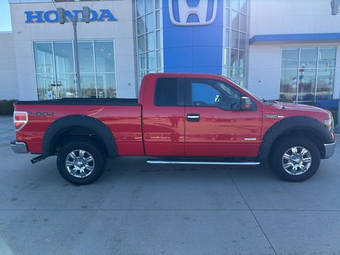 Used 2012 Ford F150 XLT w/ XLT Chrome Pkg image 4