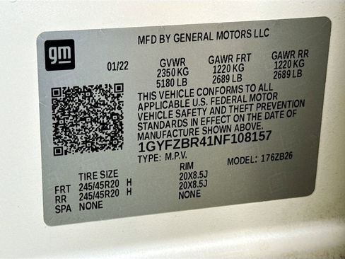 Used 2022 Cadillac XT4 Luxury w/ LPO, ONYX Package AWD/4WD image 28