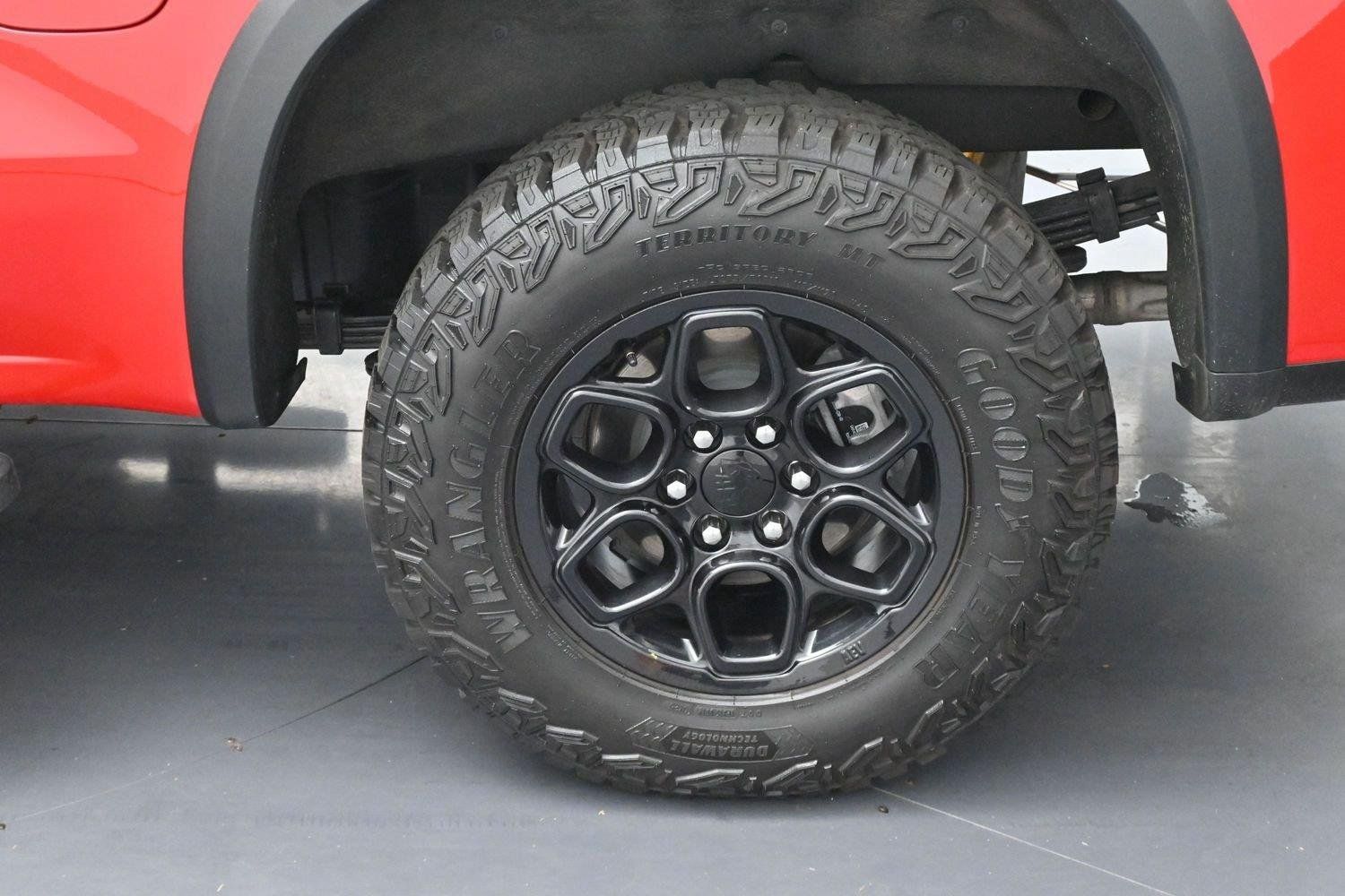 Used 2024 Chevrolet Silverado 1500 ZR2 w/ ZR2 Bison Edition AWD/4WD image 36
