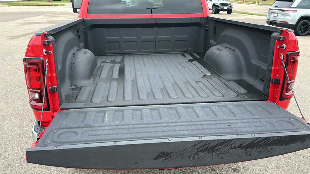 Used 2026 RAM 2500 Big Horn AWD/4WD image 8