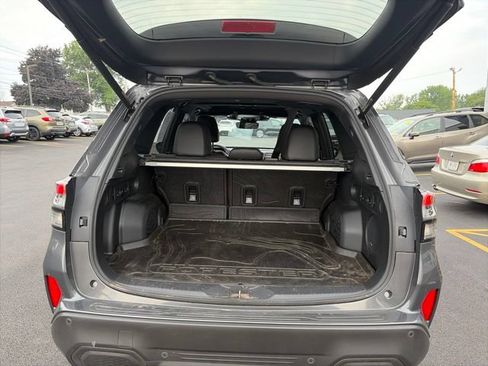 Used 2025 Subaru Forester Limited AWD/4WD image 6