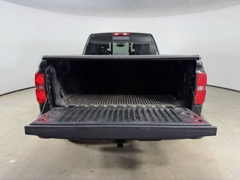 Used 2018 Chevrolet Silverado 1500 LT w/ All Star Edition AWD/4WD image 9