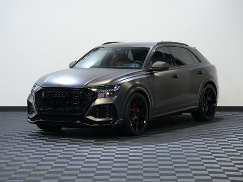 Used 2021 Audi RS Q8 w/ Black Optic Package AWD/4WD image 3