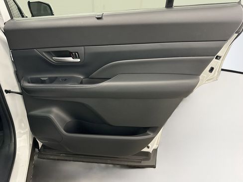 Used 2024 Toyota Grand Highlander Platinum image 34