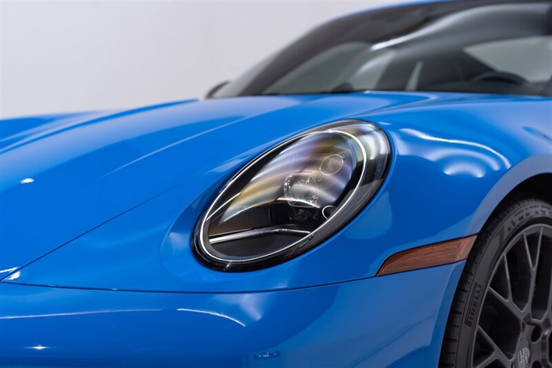Used 2023 Porsche 911 Carrera T RWD image 34