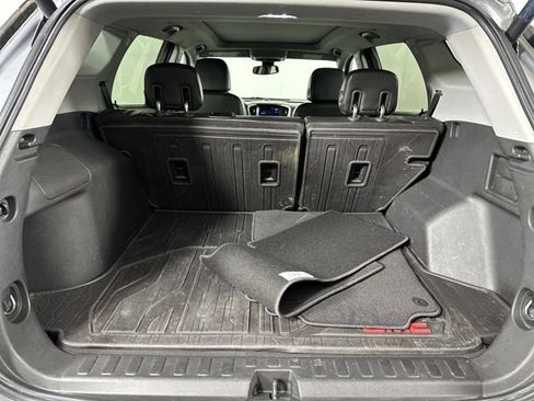 Used 2020 GMC Terrain SLT w/ Preferred Package image 26