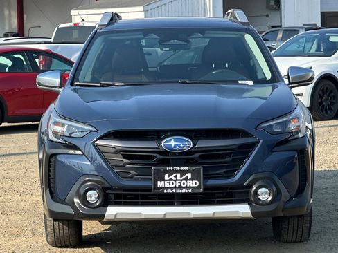 Used 2024 Subaru Outback Touring XT AWD/4WD image 10