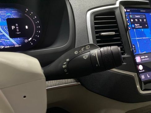 Used 2024 Volvo XC90 B6 Core AWD/4WD image 46
