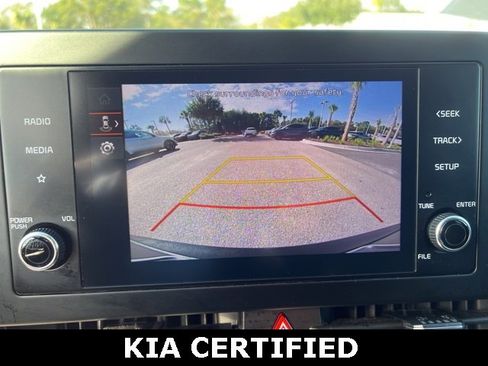 Certified 2024 Kia Sportage LX image 15