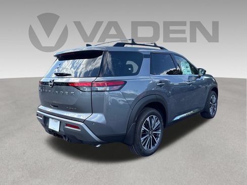 New 2026 Nissan Pathfinder Platinum w/ Accent Package FWD image 25
