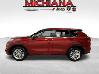 Used 2024 Mitsubishi Outlander ES FWD video 1