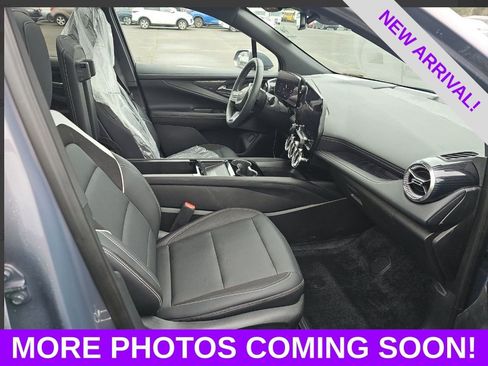 Used 2024 Chevrolet Blazer EV LT image 5