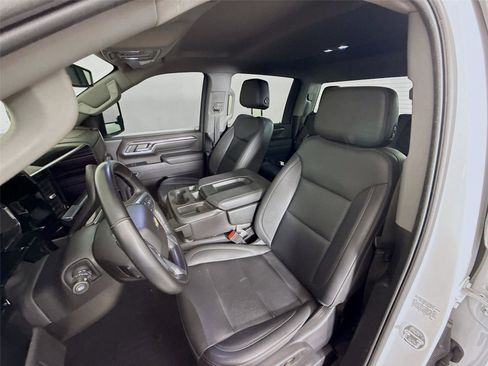 Used 2024 Chevrolet Silverado 2500 LTZ image 12