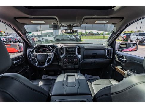 Used 2021 Chevrolet Silverado 1500 LT Trail Boss w/ Convenience Package II AWD/4WD image 10