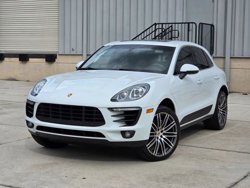 Used 2015 Porsche Macan S AWD/4WD image 1