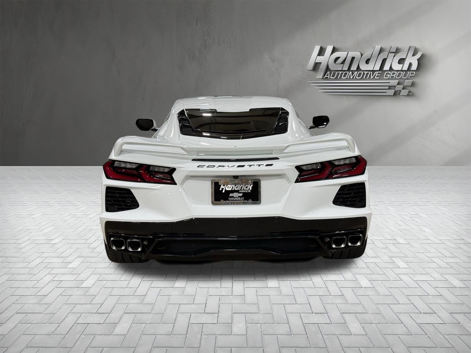 Used 2021 Chevrolet Corvette Stingray Coupe w/ Z51 Performance Package RWD image 10