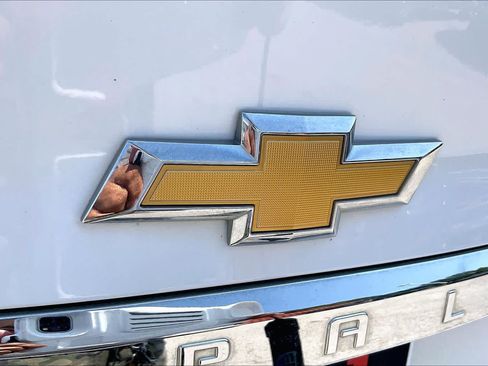 Used 2016 Chevrolet Impala LT w/ Convenience Package FWD image 29