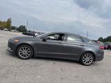 Used 2017 Ford Fusion SE w/ Fusion SE Technology Package image 5