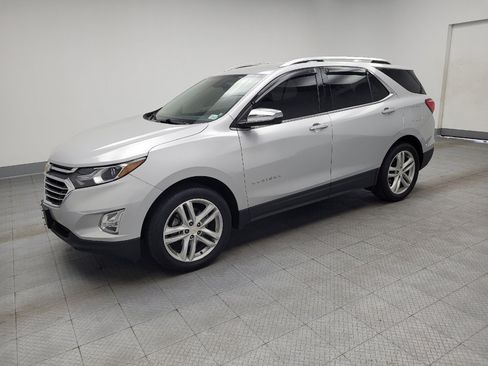 Used 2019 Chevrolet Equinox Premier AWD/4WD image 2