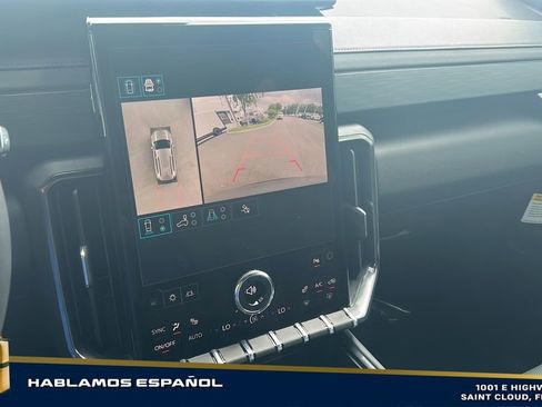 New 2026 GMC Acadia AT4 image 18