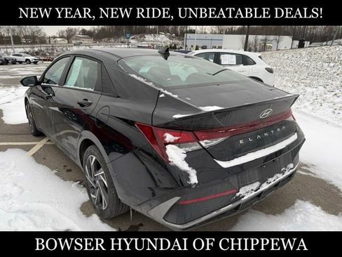 Used 2025 Hyundai Elantra Sport w/ Cargo Package image 3