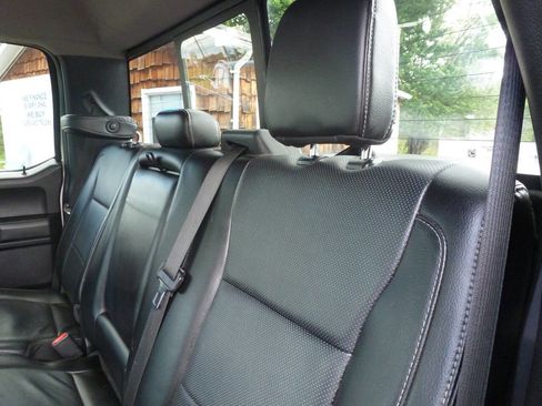 Used 2017 Ford F150 Lariat AWD/4WD image 36