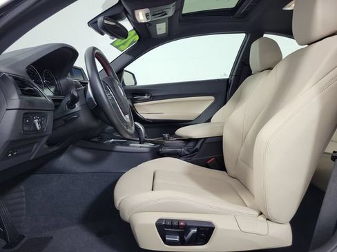Used 2020 BMW 230i Coupe w/ Convenience Package RWD image 16