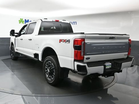 Used 2024 Ford F250 Platinum image 35