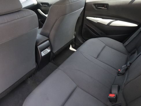 Used 2024 Toyota Corolla LE FWD image 19