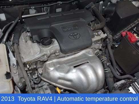 Used 2013 Toyota RAV4 XLE AWD/4WD image 7