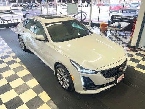 Used 2021 Cadillac CT5 Premium Luxury image 17