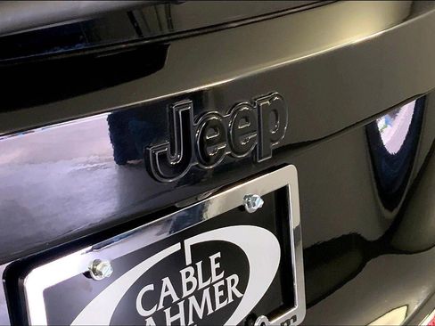 Used 2023 Jeep Renegade Trailhawk AWD/4WD image 29