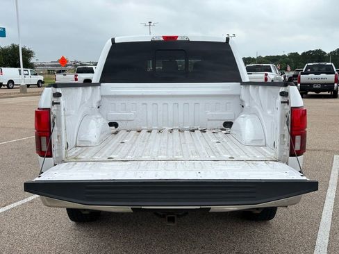 Used 2020 Ford F150 Lariat RWD image 6