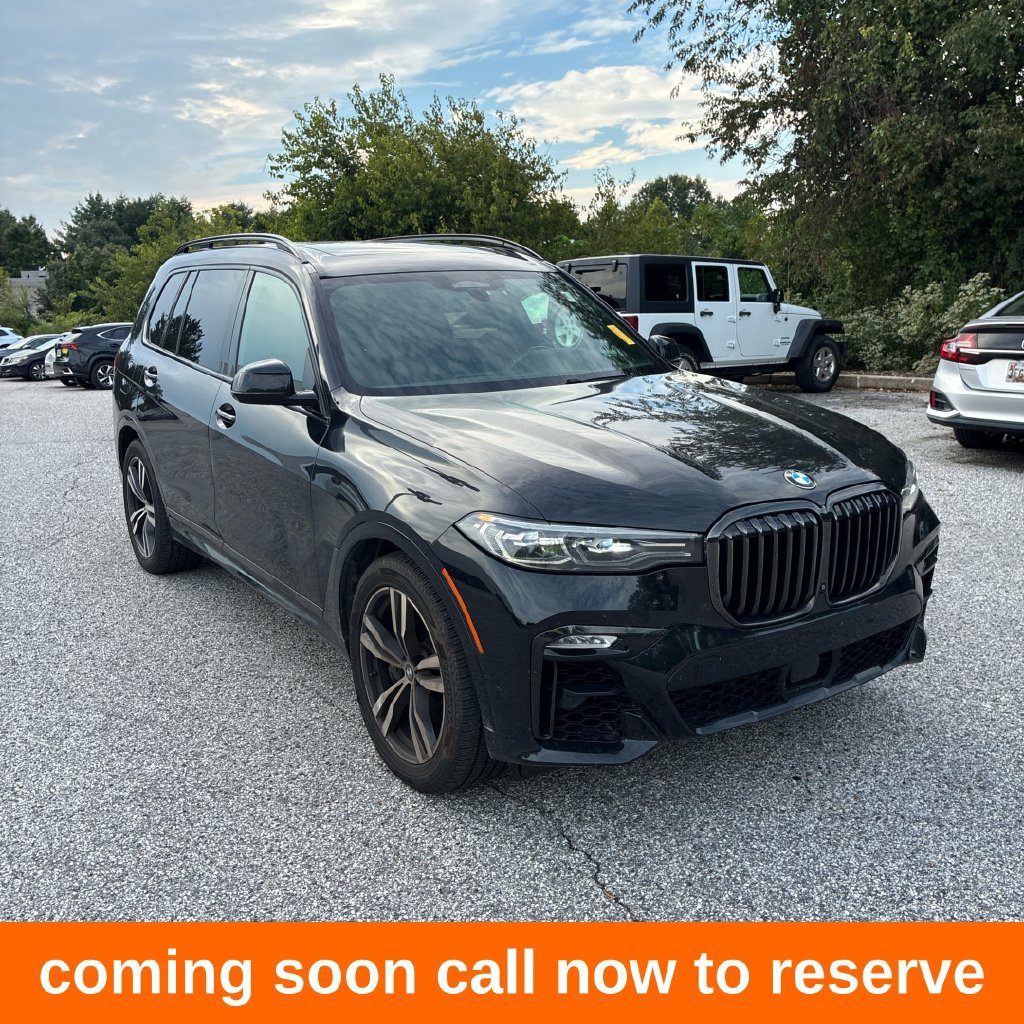 Used 2021 BMW X7 xDrive40i w/ M Sport Package AWD/4WD image 1