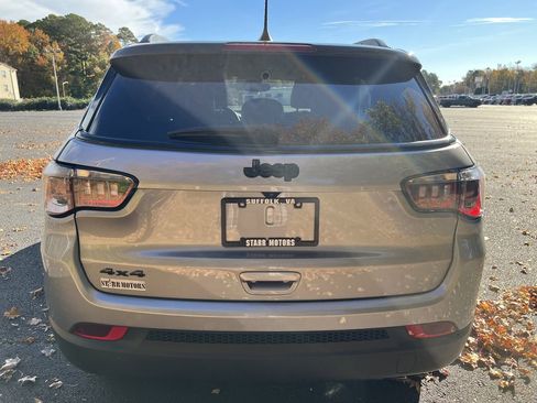 Certified 2022 Jeep Compass Altitude w/ Convenience Group image 4