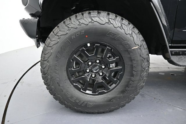 New 2026 Ford Bronco Raptor w/ Interior Carbon Fiber Pack AWD/4WD image 11