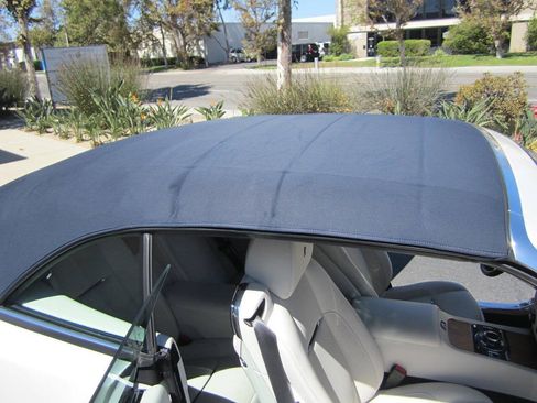 Used 2016 Rolls-Royce Dawn RWD image 19