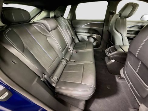 Used 2024 Cadillac Lyriq Sport RWD image 25