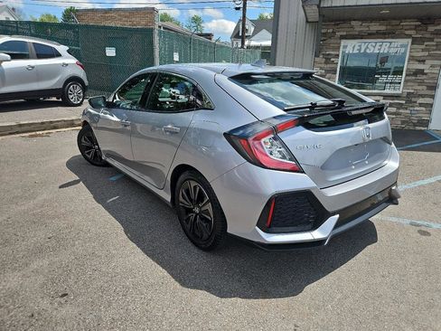 Used 2018 Honda Civic EX image 5