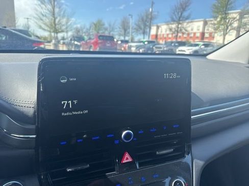 Used 2021 Hyundai Ioniq Limited image 11