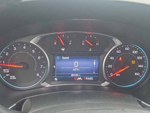 Used 2020 Chevrolet Equinox LT image 22