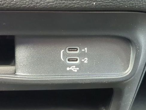 New 2026 Chrysler Pacifica Select FWD image 27