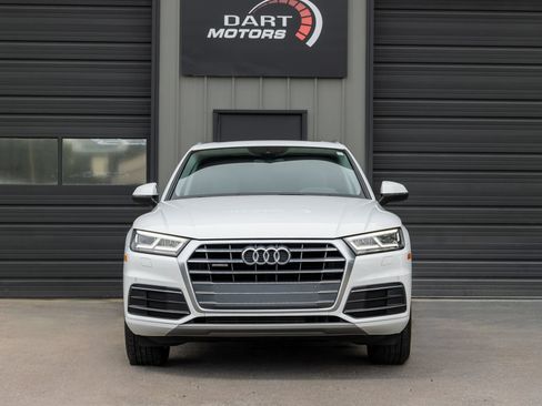 Used 2018 Audi Q5 2.0T Premium Plus w/ Premium Plus Package AWD/4WD image 2