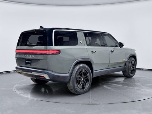 Used 2023 Rivian R1S Launch Edition AWD/4WD image 3